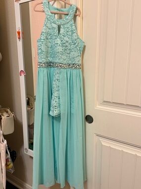 Xtraordinary Big Girls Sleeveless CutOut Chiffon WalkThru Glitter Lace Romper